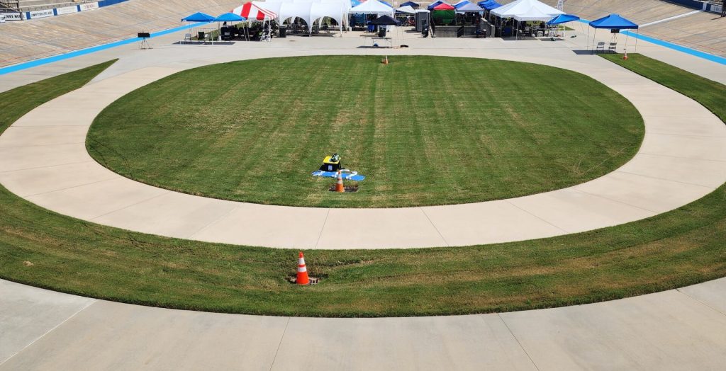 24-5_Jamie Cycling-4